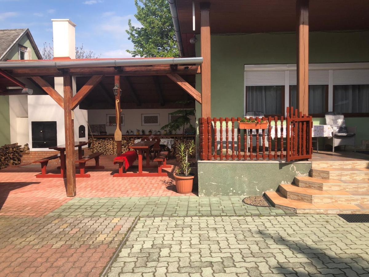 Tés Bakonyi Mamutfenyo Vendeghaz 아파트 외부 사진